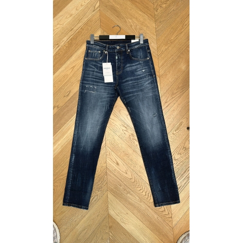 Jean REF 3