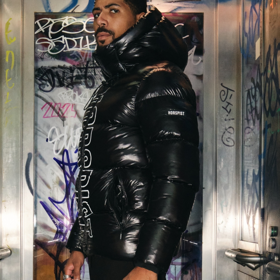 Down Jacket Buzz Shiny Black
